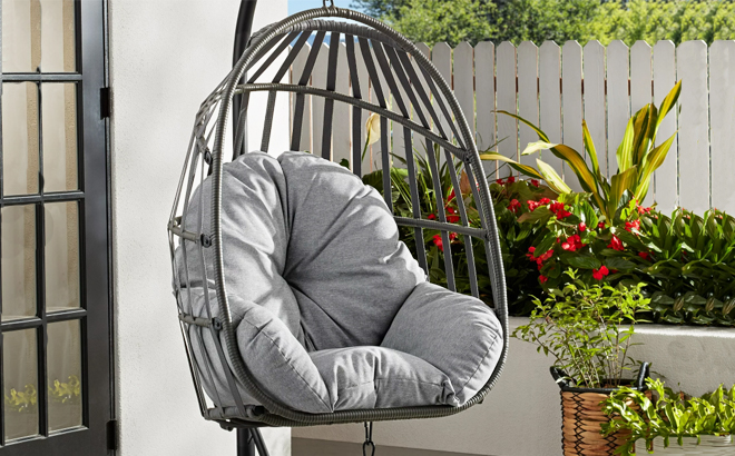 Mainstays Wicker Outdoor Patio Hanging Egg Chair