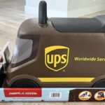 Radio Flyer UPS Delivery Truck Ride On