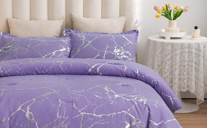 A Nice Night Silver Metallic Marble Comforter Set