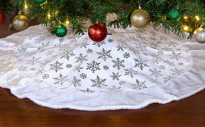 Christmas Tree Skirt Christmas Tree Skirt