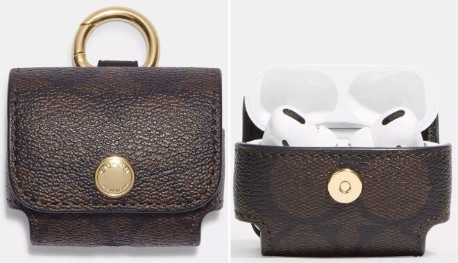 Coach Large Wireless Earbud Case In Signature Canvas