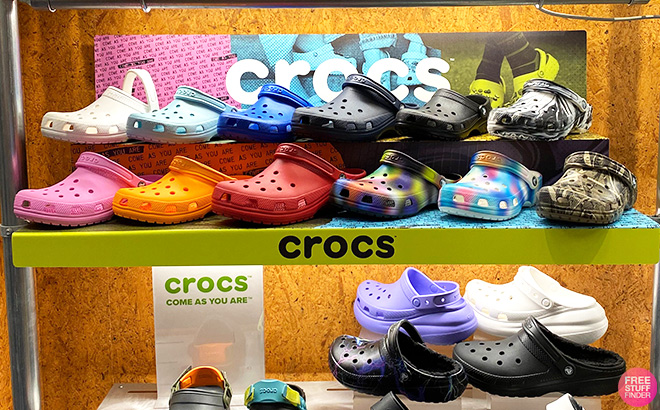 Crocs Clogs Overview