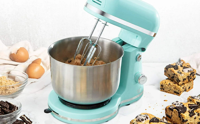 Dash 3 5 Quart Stand Mixer on a Marble Kitchen Counter