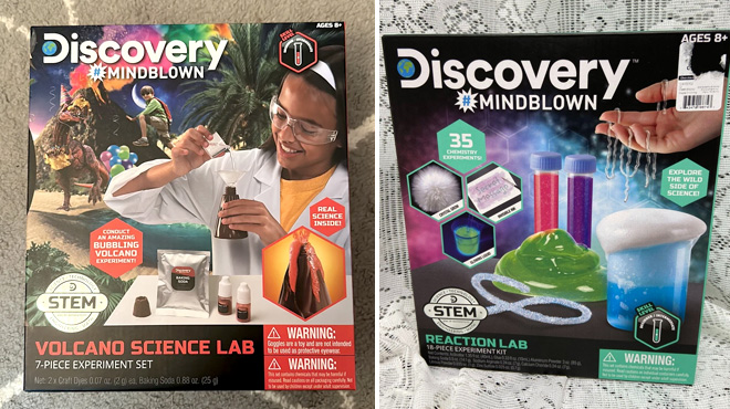 Discovery Mindblown Volcano Science Lab Hands On Kids Experiment Set and Reaction Lab Chemistry Set