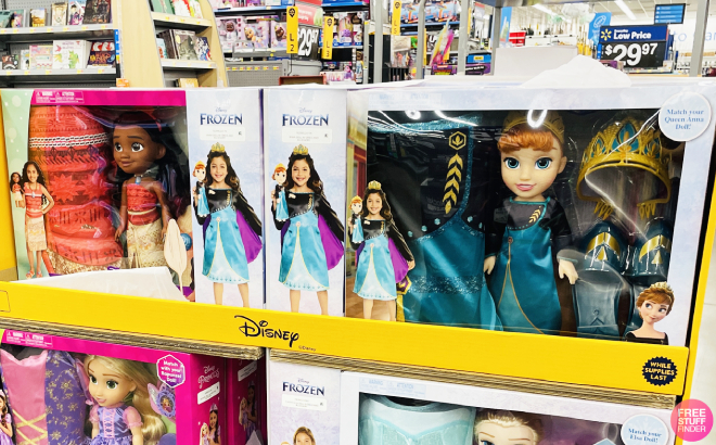 Disney Moana and Frozen Anna Doll Playset