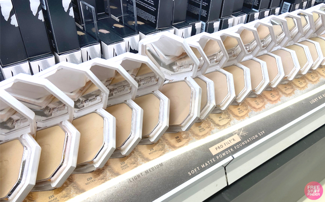 Fenty Beauty Pro Filtr Soft Matte Powder Foundation Overview