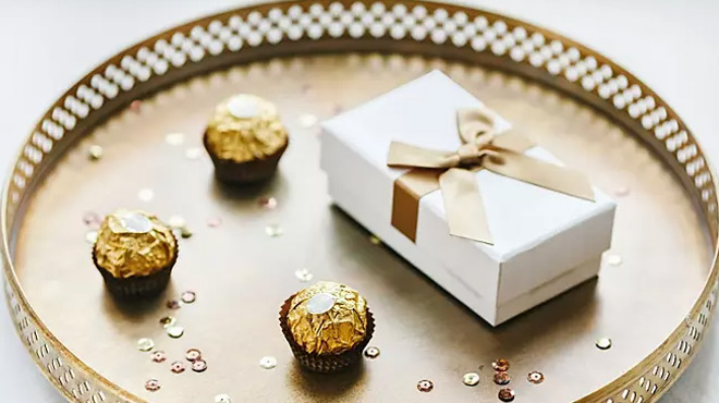 Ferrero Rocher Luxury Chocolate Holiday Gift