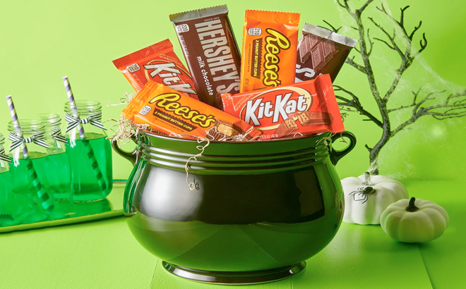 HERSHEYS KIT KAT and REESES Assorted Milk Chocolate Halloween Candy Variety Box