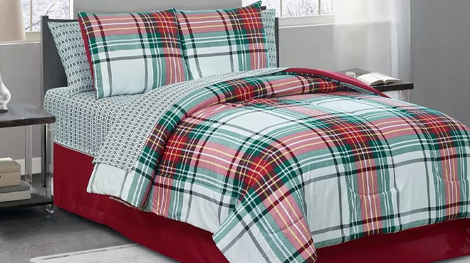 Holiday Perth Plaid 8 Piece Comforter Set Holiday Perth Plaid 8 Piece Comforter Set