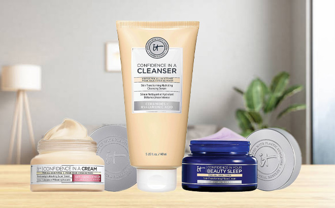 IT Cosmetics Confidence in a Cream Beauty Sleep Cleanser