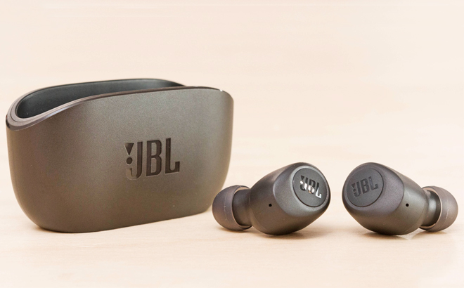JBL Wireless Earbuds in Black