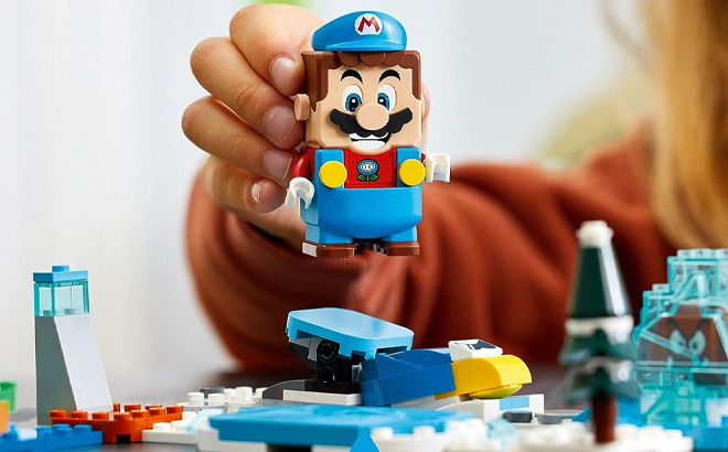 LEGO Super Mario 105 Piece Set