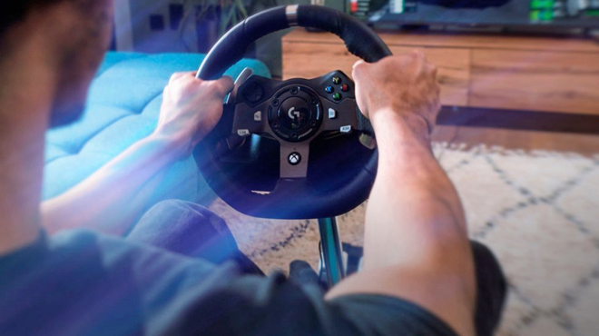 Logitech Driving Force Racing Wheel and Pedals for Xbox