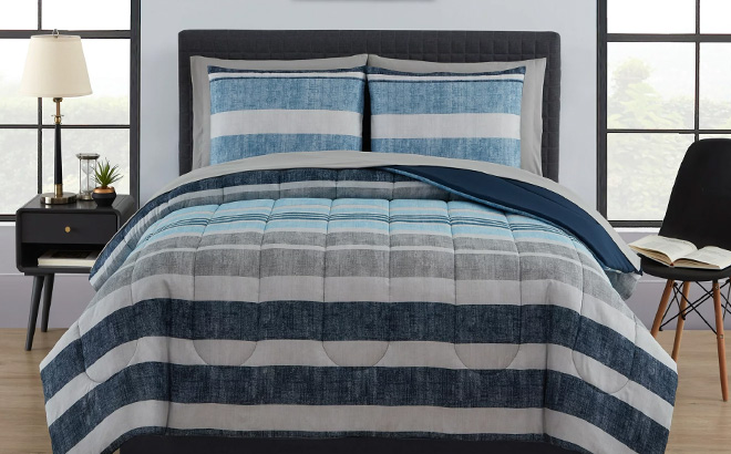 Mainstays Blue Stripe Bed in a Bag King 8 Piece Mainstays Blue Stripe Bed in a Bag King 8 Piece
