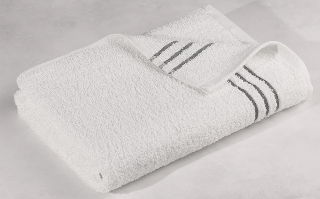 Mainstays Soft Plush Cotton Adult Bath Towel White