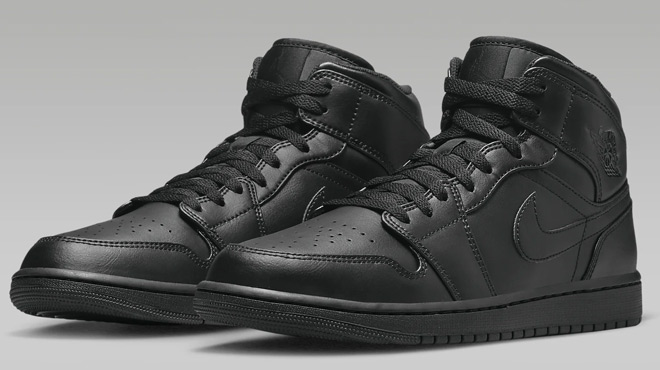 Nike Air Jordan 1 Mid Mens Shoes in black