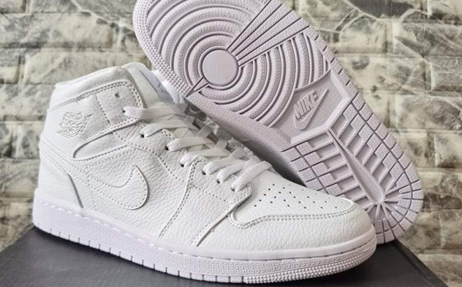 Nike Air Jordan 1 Mid Mens Shoes in white