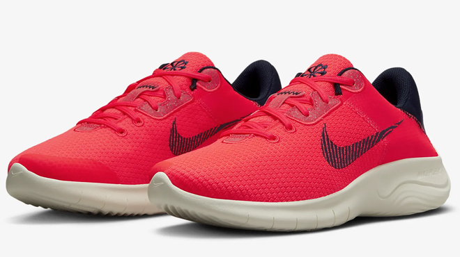Nike Flex Run 11 Mens Shoes in Bright Crimson