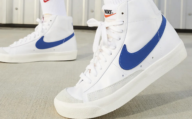 Nike Womens Blazer Mid 77 Casual Shoes Nike Womens Blazer Mid 77 Casual Shoes