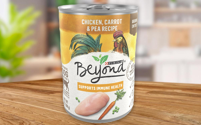 Purina Beyond Natural Wet Dog Food with Grain Free Chicken and Carrot
