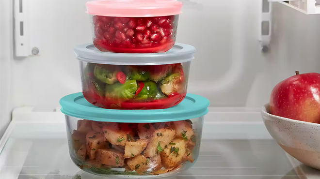 Pyrex Simply Store 10 Piece Glass Storage Set in the Fridge