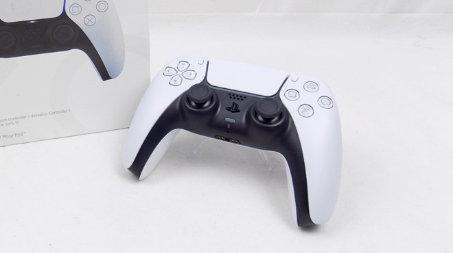 Sony PlayStation 5 DualSense Wireless Controller in White Color