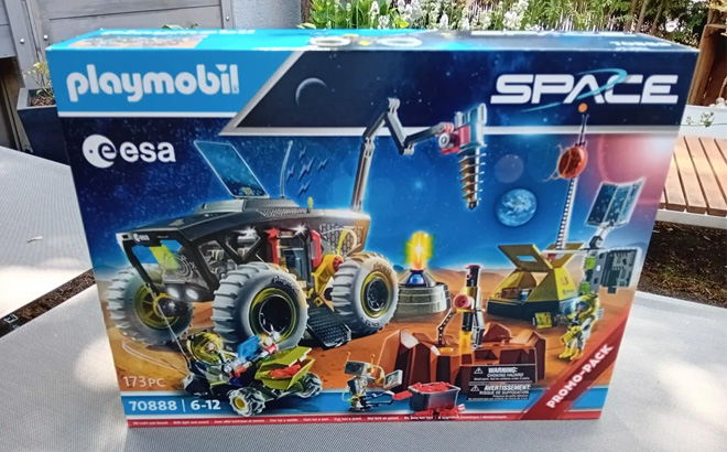 an Image of a Playmobil Space ESA Mars Expedition Set on a Table