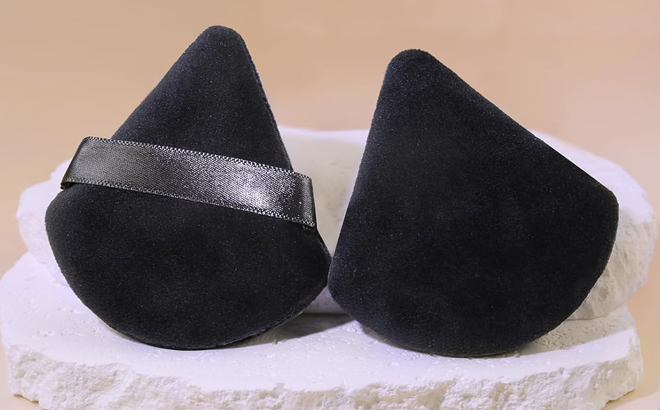 BEAKEY 12pcs Powder Puffs for Face Powder Triangle Powder Puff for Loose Cosmetic Foundation