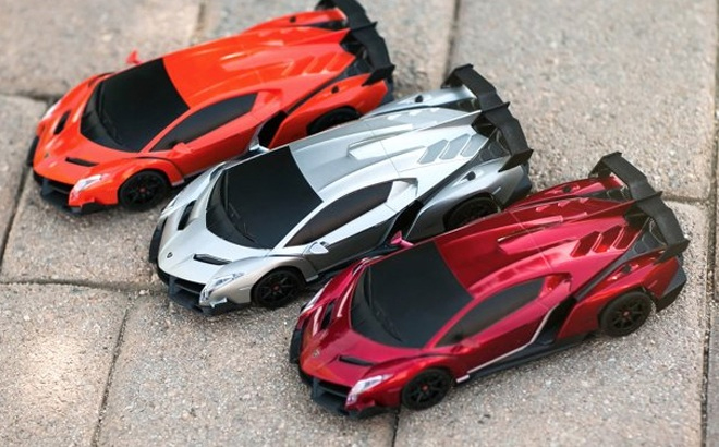 Best Choice Products Officially Licensed RC Lamborghini Veneno Sport Remote Control Racing Car in Three Colors