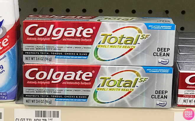 Colgate Total Deep Clean Toothpaste in Store