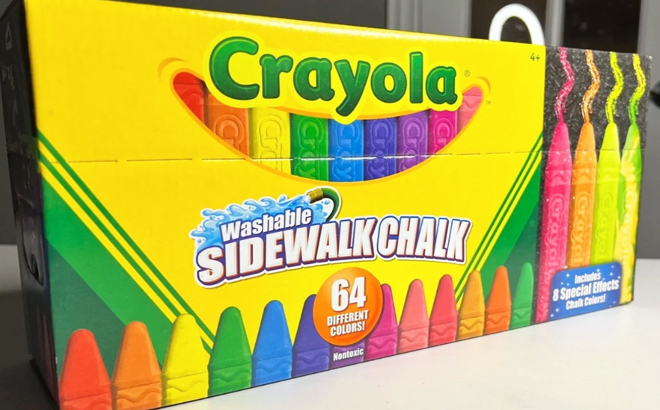 Crayola 64 Count Washable Sidewalk Chalk