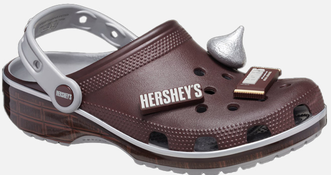Crocs Hersheys Classic Clogs