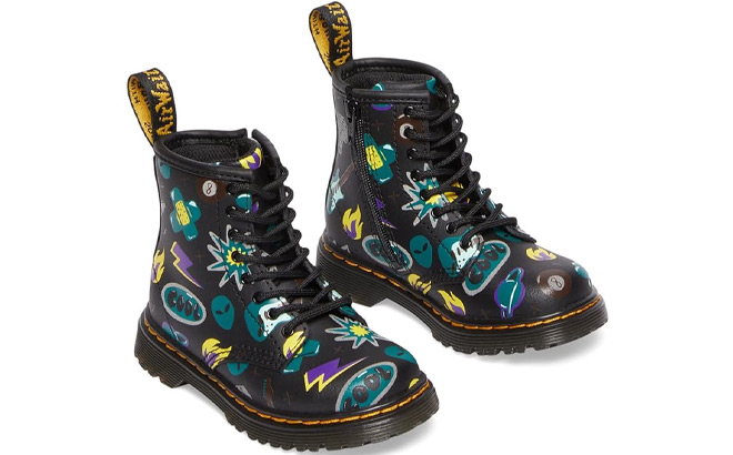 Dr Martens Kids Collection 1460 Boots