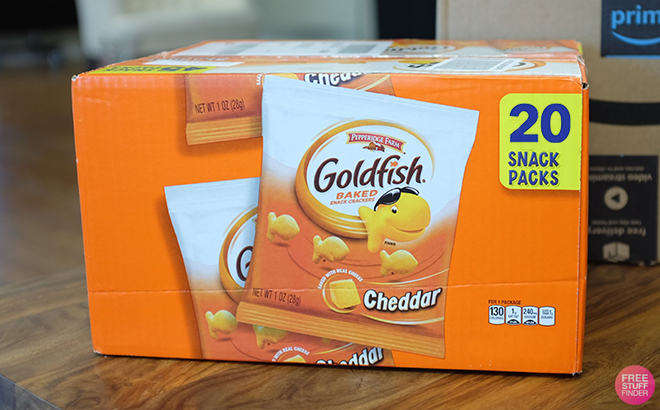 Goldfish Cheddar Cheese Crackers Baked Snack Crackers 1 oz On the Go Snack Packs 20 Count Box Goldfish Cheddar Cheese Crackers Baked Snack Crackers 1 oz On the Go Snack Packs 20 Count Box