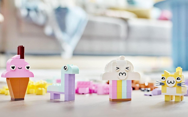 LEGO Classic Creative Pastel Fun Bricks