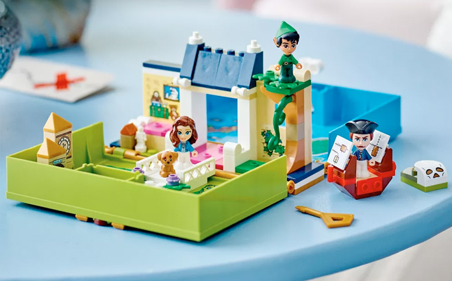 LEGO Disney Peter Pan Wendy Storybook Adventure Set
