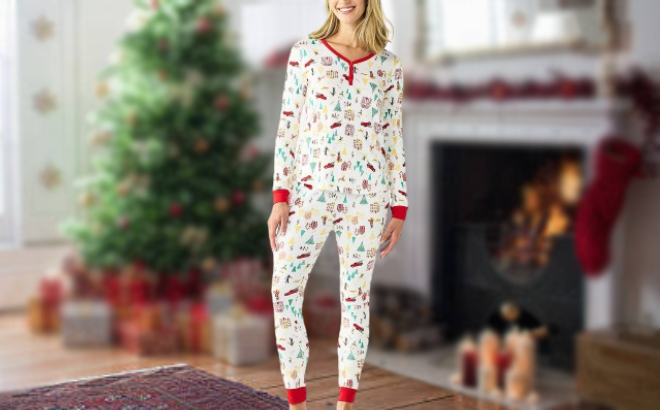 Lauren Conrad Holiday Village Pajama Set