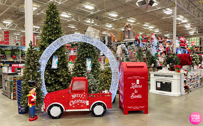 Lowes Christmas Display In Store