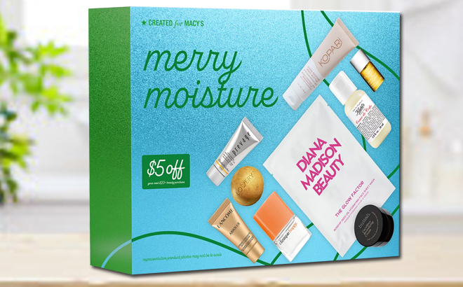 Merry Moisture 9 Piece Set Box