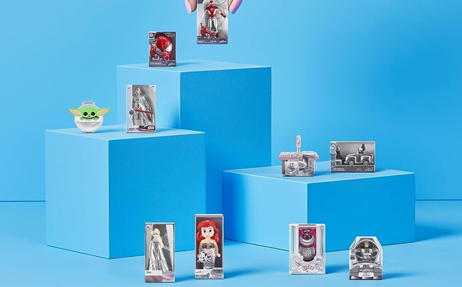 Mini Brands Disney 100 Platinum Capsule by ZURU Limited Edition with Platinum Mini Mini Brands Disney 100 Platinum Capsule by ZURU Limited Edition with Platinum Mini