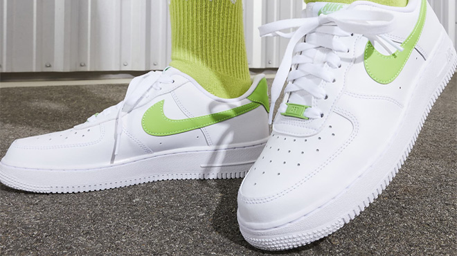 Nike Air Force 1 07 Womens White Green