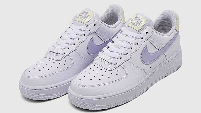 Nike Air Force 1 Womens Low Casual Shoes