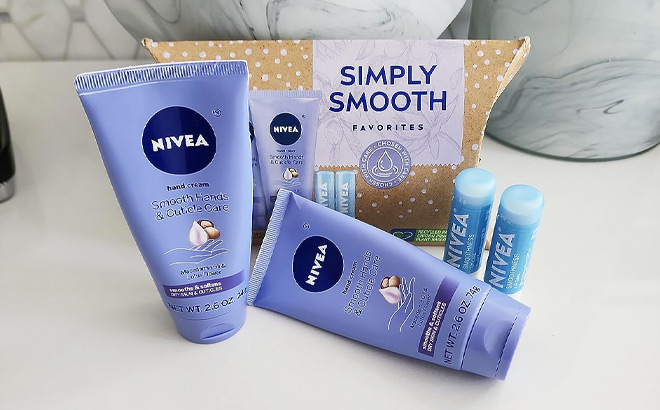 Nivea Simply Smooth 4 Piece Gift Set on a Table