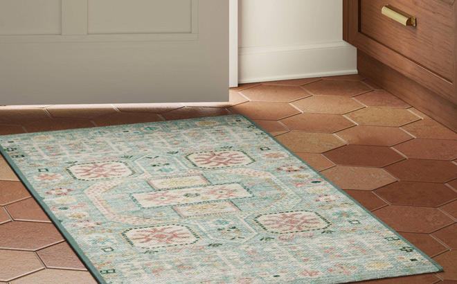 Threshold Washable Persian Style Accent Rug Green