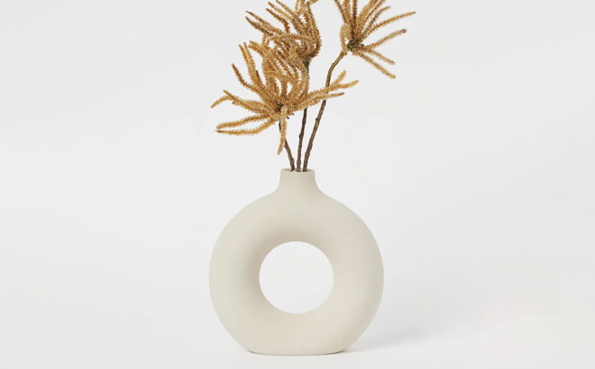 an Image of HM Ceramic Vase