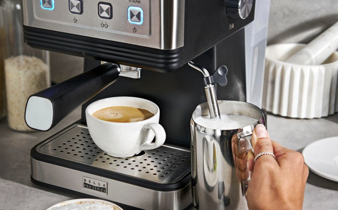 Bella Pro Series Espresso Machine with 20 Bars of Pressure and Frother