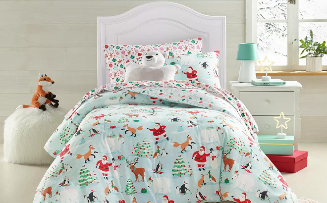 Charter Club Kids Arctic Holiday 2 Piece Comforter Set in Twin Size