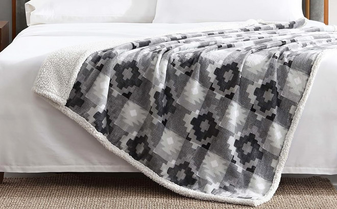 Eddie Bauer Ultra Plush Reversible Sherpa Throw in Eddie Bauer Ultra Plush Reversible Sherpa Throw in Grey White Color