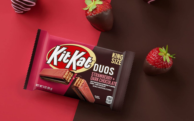 Kit Kat Duos King Size Wafer Candy Strawberry and Dark Chocolate 1