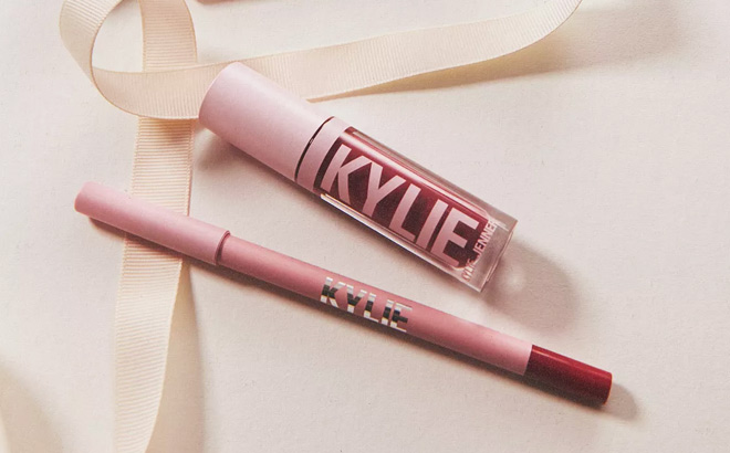 Kylie Cosmetics Diva Gloss and Liner Holiday Gift Set